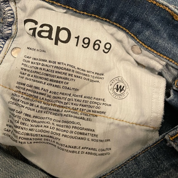 GAP Blue Straight Leg Women Jeans - Picture 3 of 5